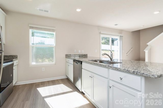 6248 Lowe Lane, Charlotte, NC 28214