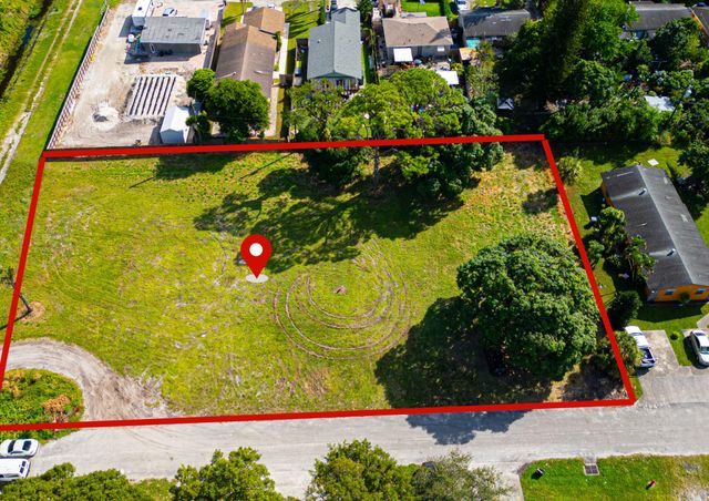 4160 42nd Avenue S, Lake Worth, FL 33463