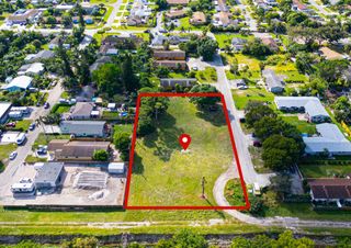 4160 42nd Avenue S, Lake Worth, FL 33463