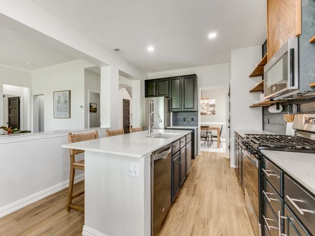 6521 Hillview Lane, Sachse, TX 75048