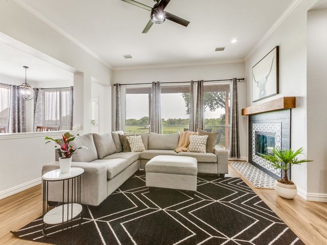 6521 Hillview Lane, Sachse, TX 75048