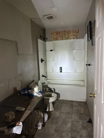 2617 W Hatch Rd, Modesto, CA 95358