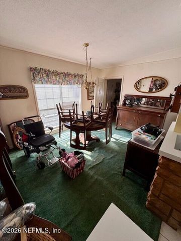 8261 BRACKRIDGE Boulevard, Jacksonville, FL 32216