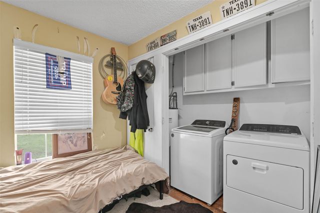 2106 Chaparral Road, Azle, TX 76020