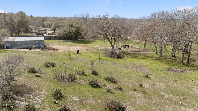 2106 Chaparral Road, Azle, TX 76020