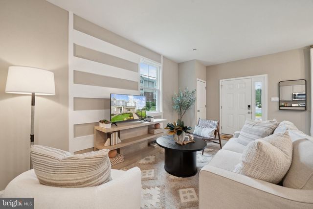 5921 BANYAN LN, Chesterfield, VA 23234