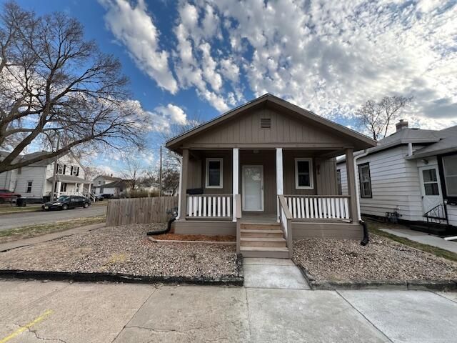 739 MILL Street, Council Bluffs, IA 51503