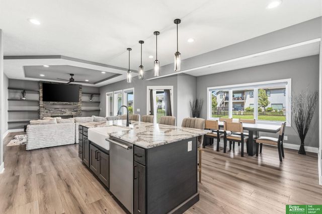 3935 S 208 Street, Elkhorn, NE 68022