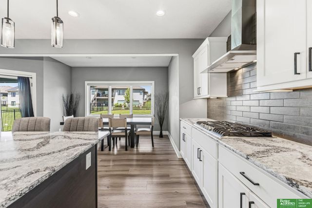 3935 S 208 Street, Elkhorn, NE 68022