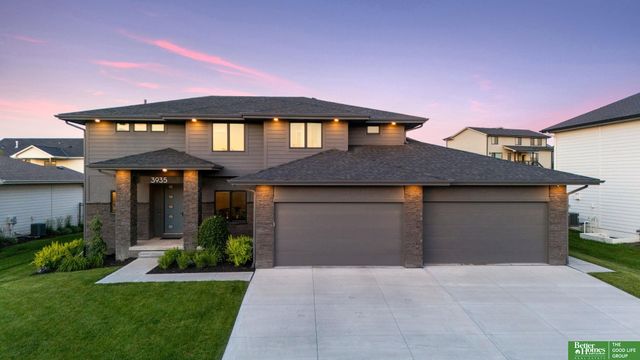 3935 S 208 Street, Elkhorn, NE 68022