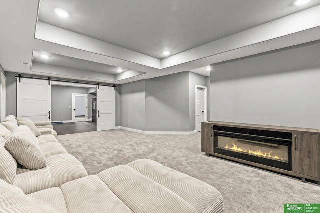 3935 S 208 Street, Elkhorn, NE 68022