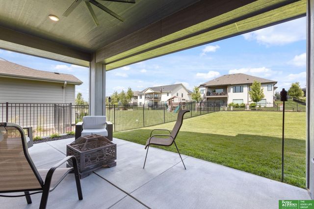 3935 S 208 Street, Elkhorn, NE 68022