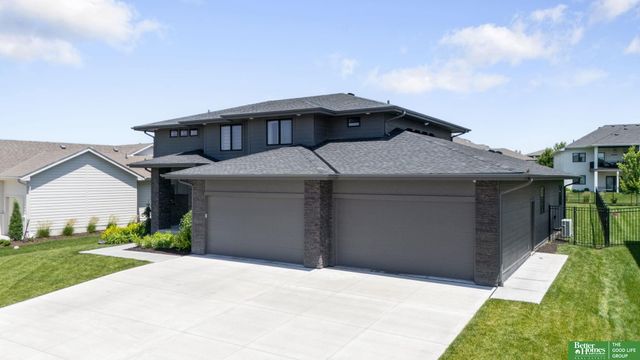 3935 S 208 Street, Elkhorn, NE 68022
