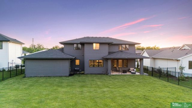 3935 S 208 Street, Elkhorn, NE 68022