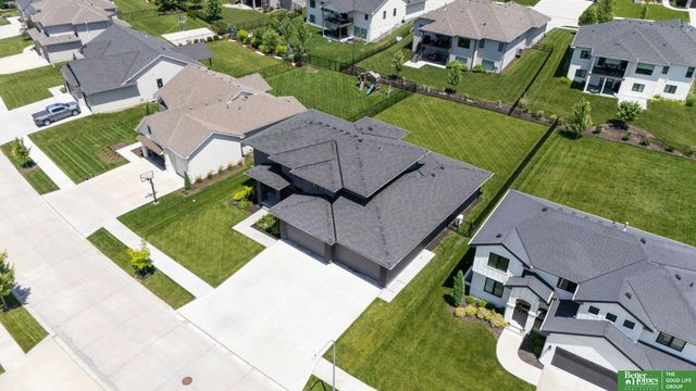 3935 S 208 Street, Elkhorn, NE 68022