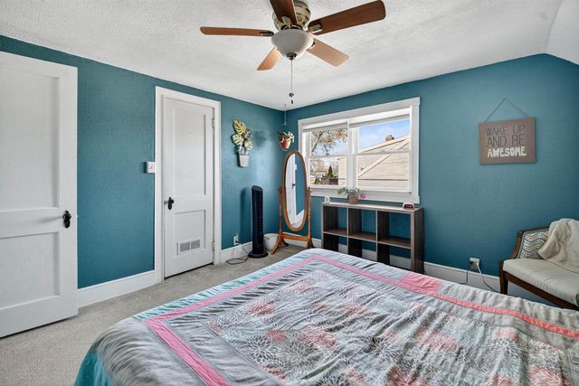 210 S JOHN STREET, Kimberly, WI 54136