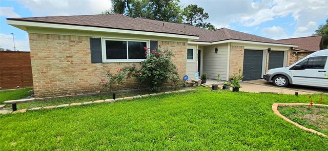 13882 Foxford Way, Houston, TX 77015