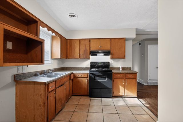 3522 MARK TWAIN ST, Memphis, TN 38127