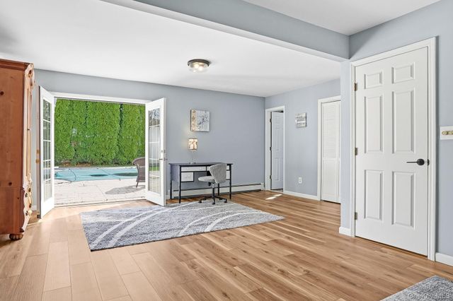 8 Eagle Lane, Poughkeepsie, NY 12601