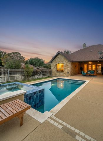 114 Preston TRL, Meadowlakes, TX 78654