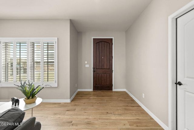 10717 Daryl Johnston Street, El Paso, TX 79924