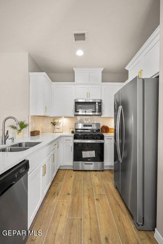 10717 Daryl Johnston Street, El Paso, TX 79924