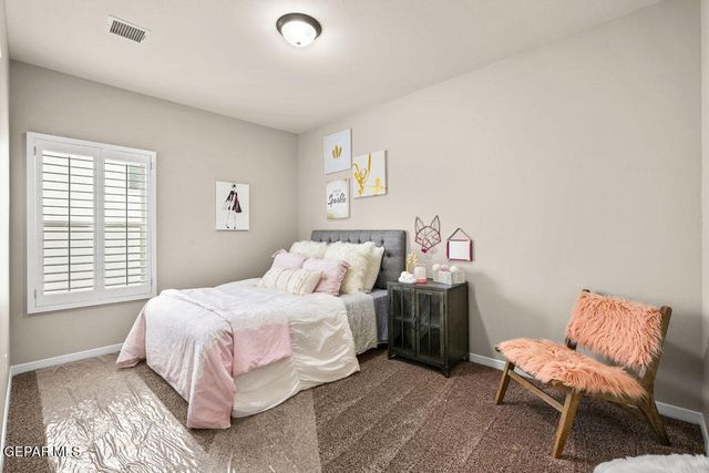 10717 Daryl Johnston Street, El Paso, TX 79924