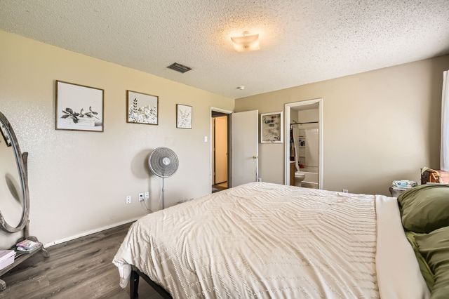 1806 Willowbrook Drive, Terrell, TX 75160