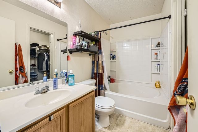 1806 Willowbrook Drive, Terrell, TX 75160