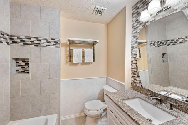 11548 S Kirkwood Road, Houston, TX 77477