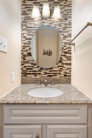 11548 S Kirkwood Road, Houston, TX 77477