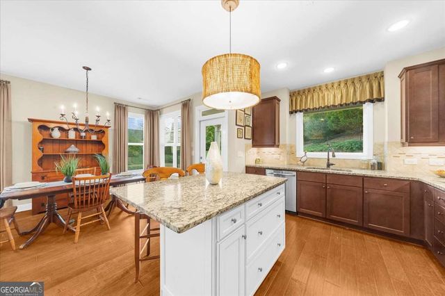 3312 Cresswind Parkway SW, Gainesville, GA 30504