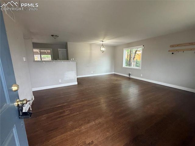 2313 N Meade Avenue, Colorado Springs, CO 80907