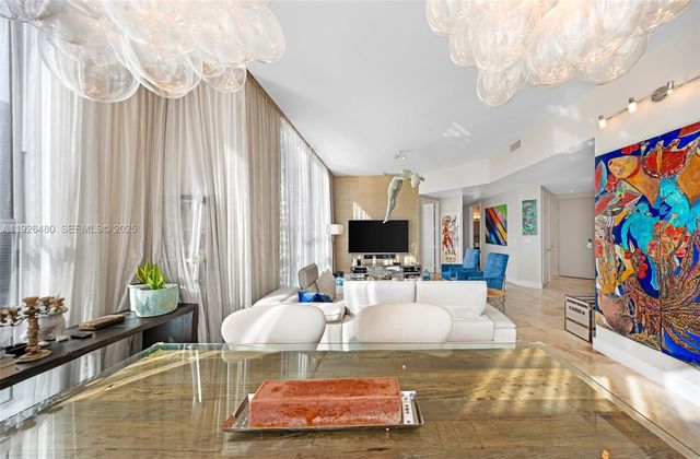 1155 Brickell Bay Dr PH303, Miami, FL 33131