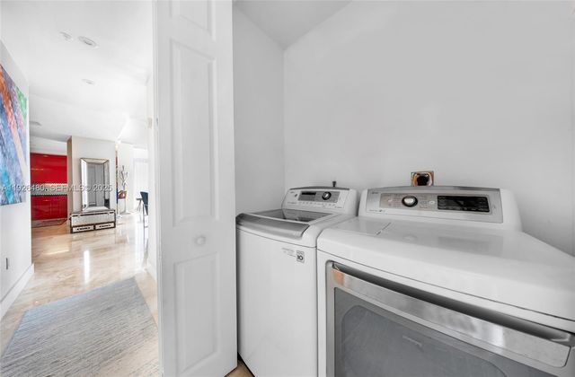 1155 Brickell Bay Dr PH303, Miami, FL 33131