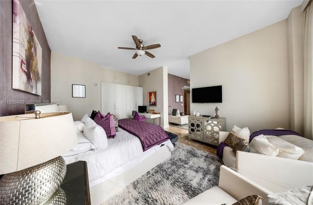 1155 Brickell Bay Dr PH303, Miami, FL 33131