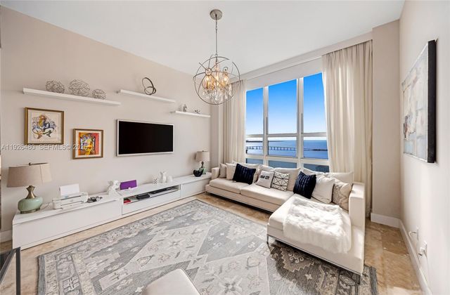 1155 Brickell Bay Dr PH303, Miami, FL 33131