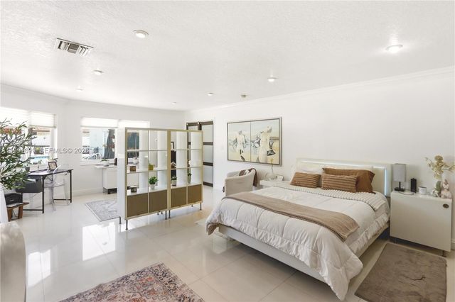 9955 SW 74th Street, Miami, FL 33173