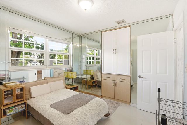9955 SW 74th Street, Miami, FL 33173