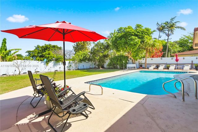 9955 SW 74th Street, Miami, FL 33173