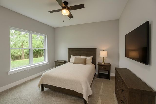 4305 PEREGRINE PL, Columbia, MO 65202