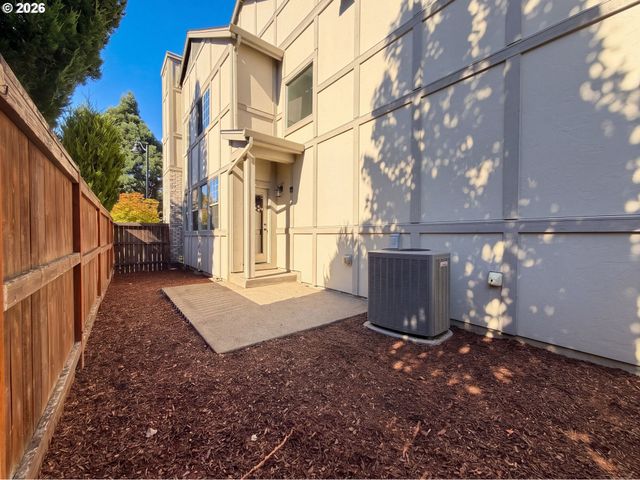 410 Ne 76TH Ave, Hillsboro, OR 97124