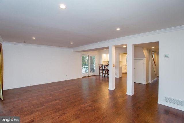 17 EDEN ROC, New Hope, PA 18938
