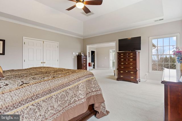 15058 BANKFIELD DR, Waterford, VA 20197