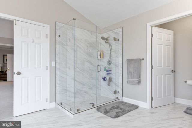 15058 BANKFIELD DR, Waterford, VA 20197