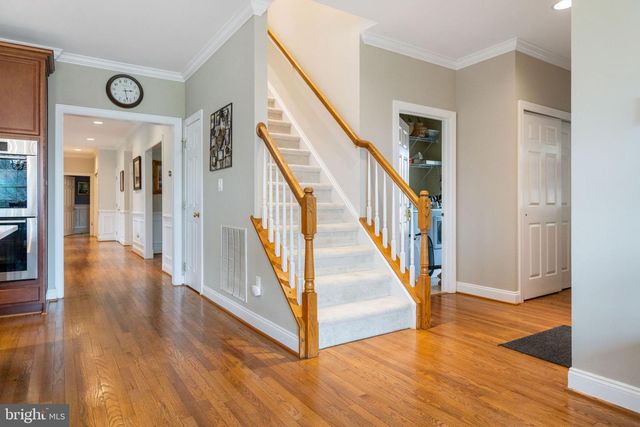 15058 BANKFIELD DR, Waterford, VA 20197