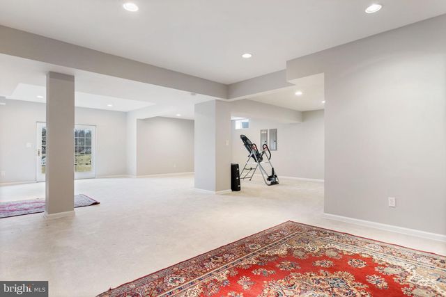 15058 BANKFIELD DR, Waterford, VA 20197