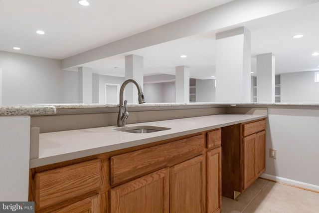 15058 BANKFIELD DR, Waterford, VA 20197