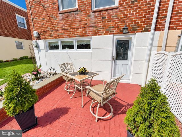 534 DOMINO LN, Philadelphia, PA 19128