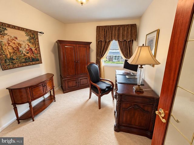 534 DOMINO LN, Philadelphia, PA 19128